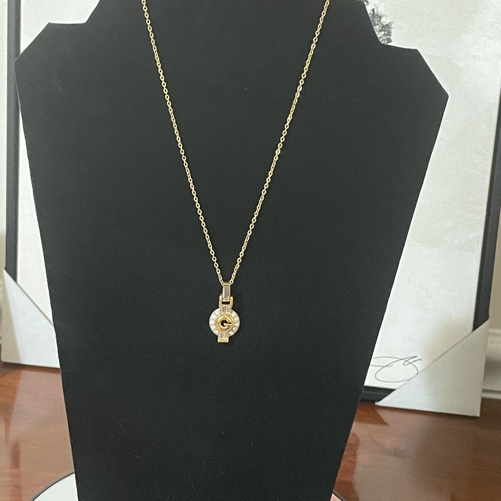 Givenchy NWOT necklace with Crystals - Picture 5 of 13